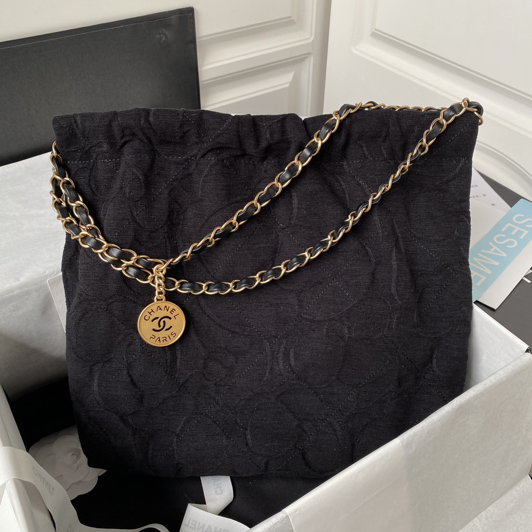CHANEL 22 SMALL HANDBAG velvet BLACK 13.7*14.4*2.7 in - Image 3