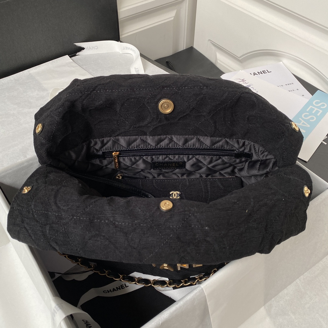 CHANEL 22 SMALL HANDBAG velvet BLACK 13.7*14.4*2.7 in - Image 6