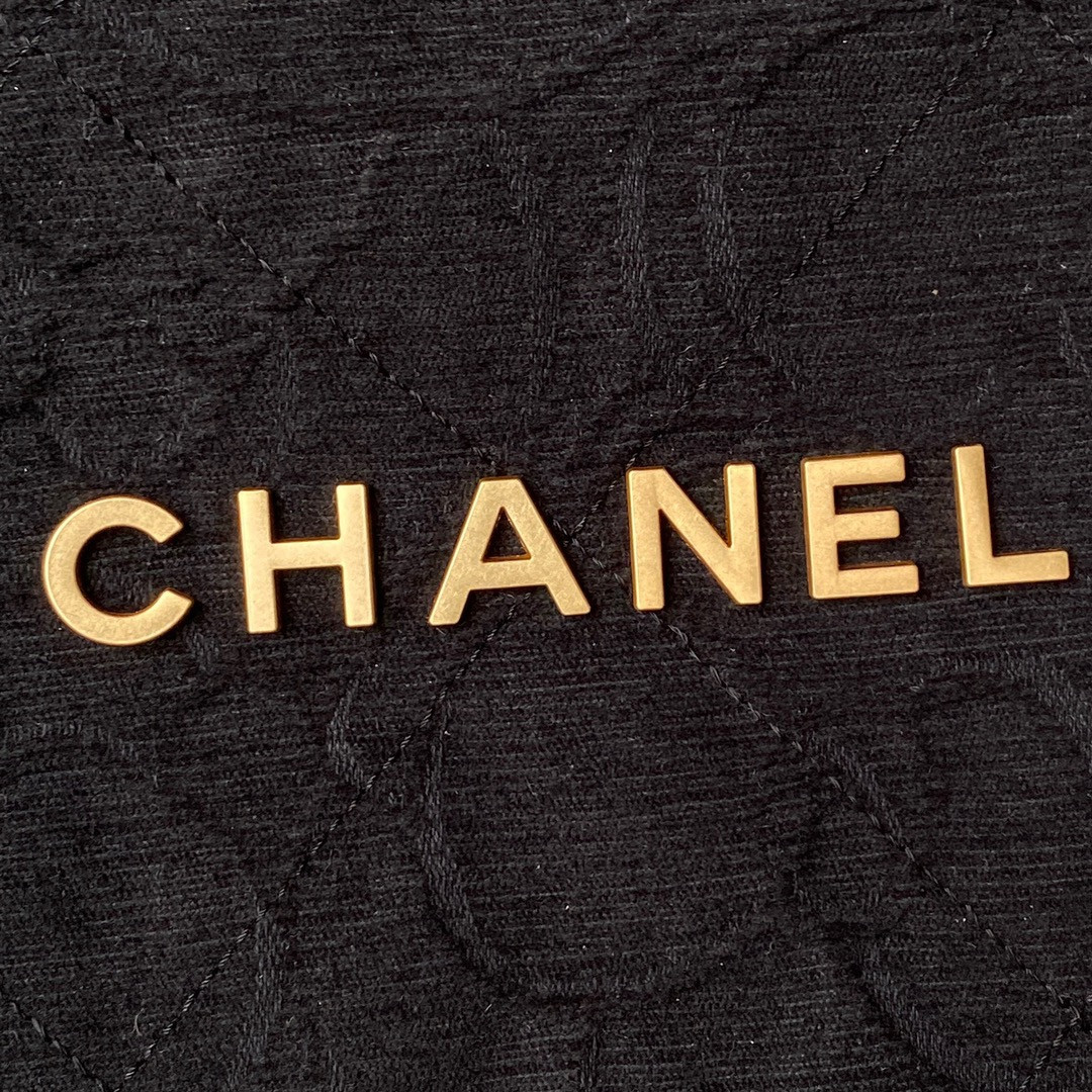 CHANEL 22 HANDBAG velvet black 15.21*16.38*3.12 in - Image 4