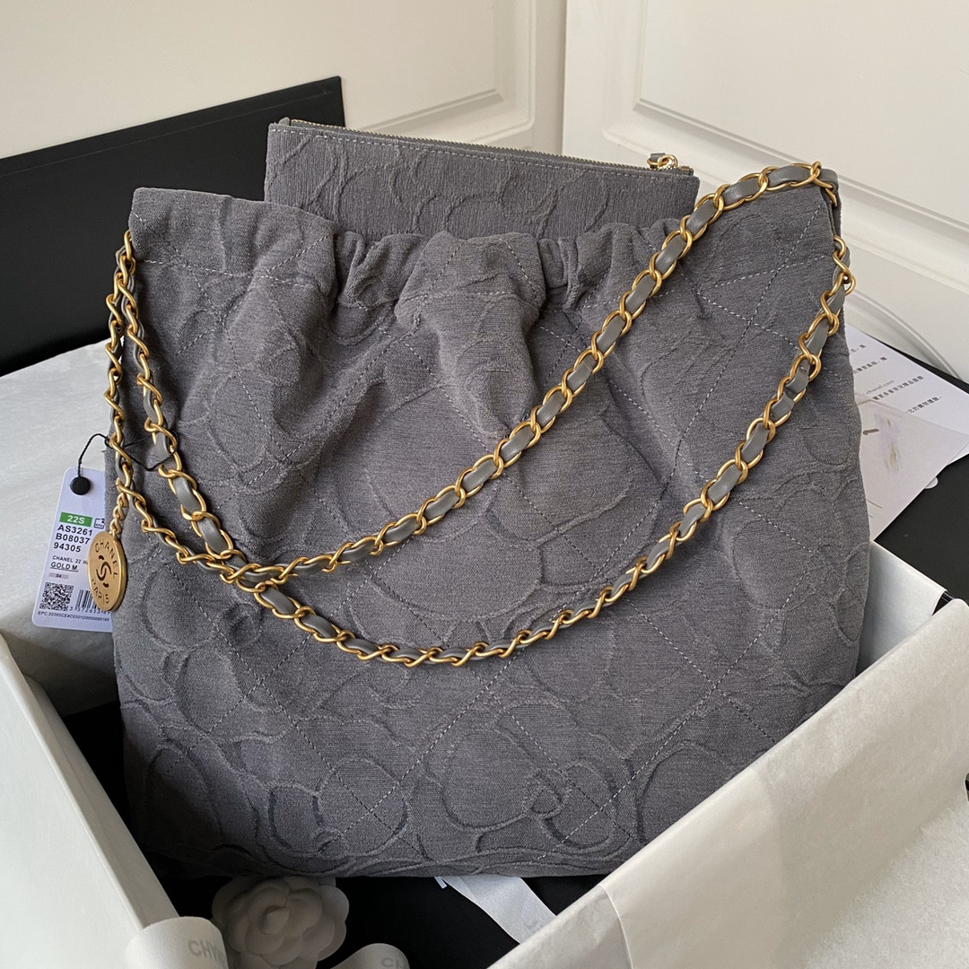 CHANEL 22 HANDBAG velvet GREY 15.21*16.38*3.12 in - Image 3