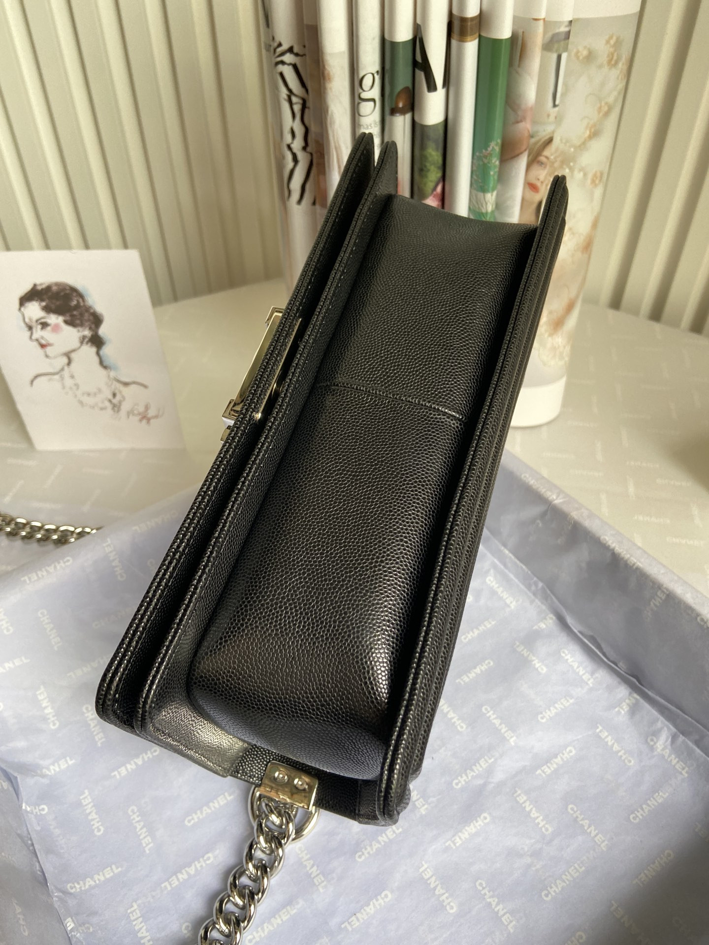 BOY CHANEL HANDBAG Shiny Grained Calfskin Silver-Tone Metal Black 67086(5.9 × 9.8 × 3.5 in) - Image 7