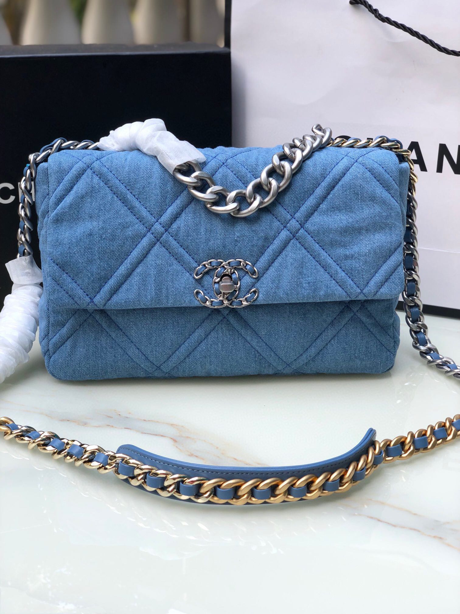 CHANEL 19 LARGE HANDBAG, Gold-Tone, Silver-Tone Ruthenium-Finish Metal Blue 7.8 * 11.7 * 3.9 in