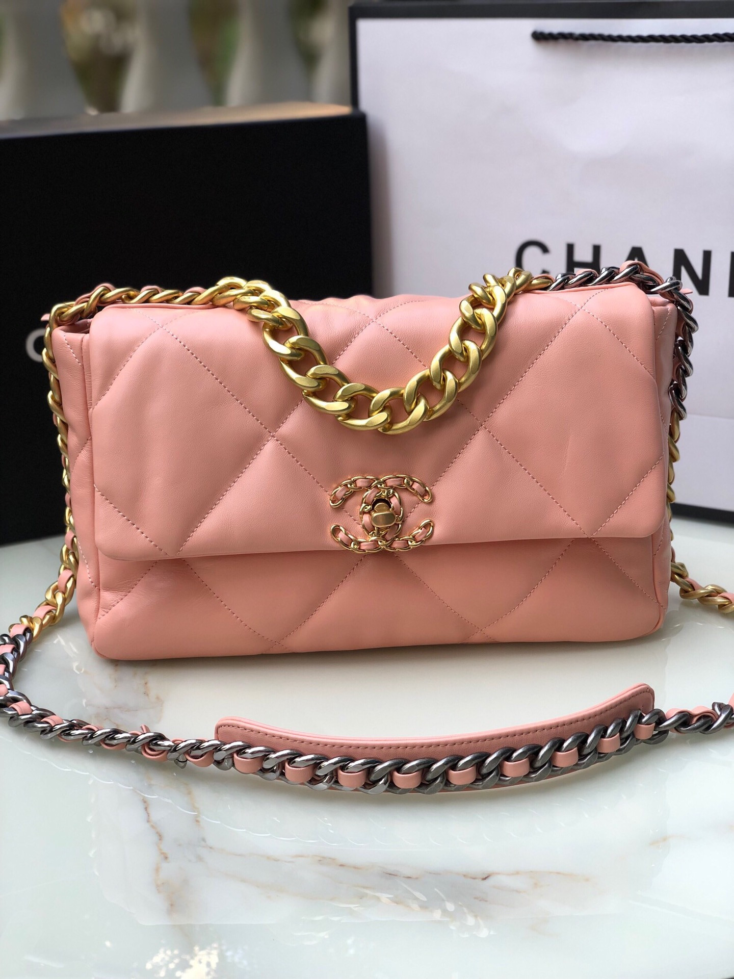CHANEL 19 LARGE HANDBAG Shiny Leather, Gold-Tone, Silver-Tone Ruthenium-Finish Metal Light Pink 7.8 * 11.7 * 3.9 in