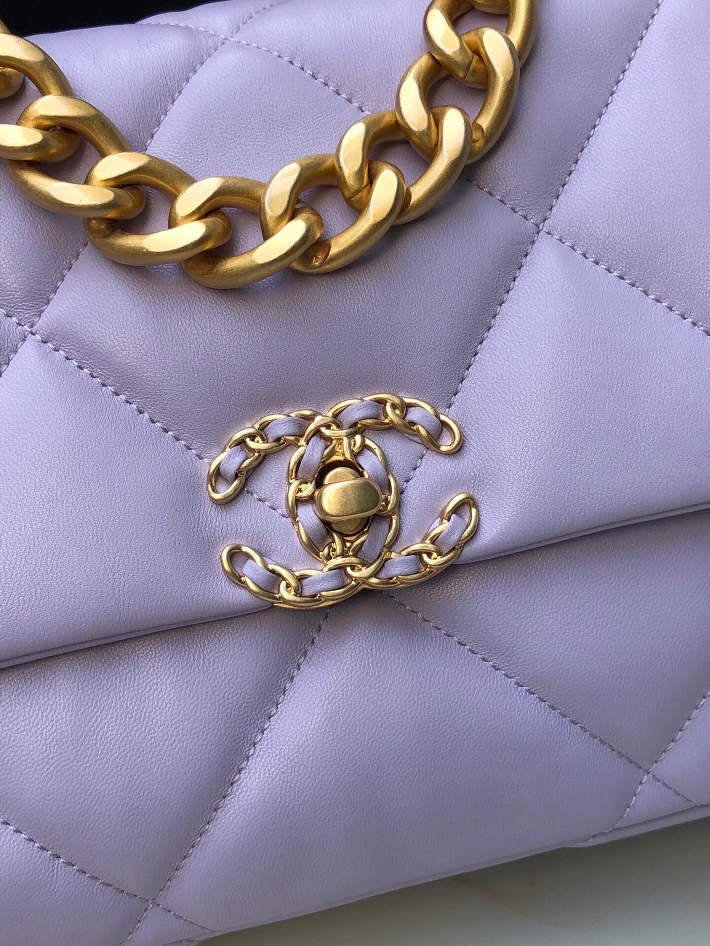 CHANEL 19 LARGE HANDBAG Shiny Leather, Gold-Tone, Silver-Tone Ruthenium-Finish Metal Purple 7.8 * 11.7 * 3.9 in - Image 3