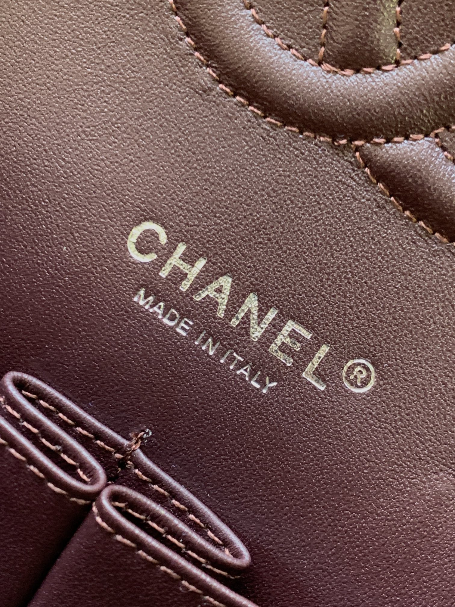 CHANEL CLASSIC HANDBAG GRAINED SHINY CALFSKIN - Image 10