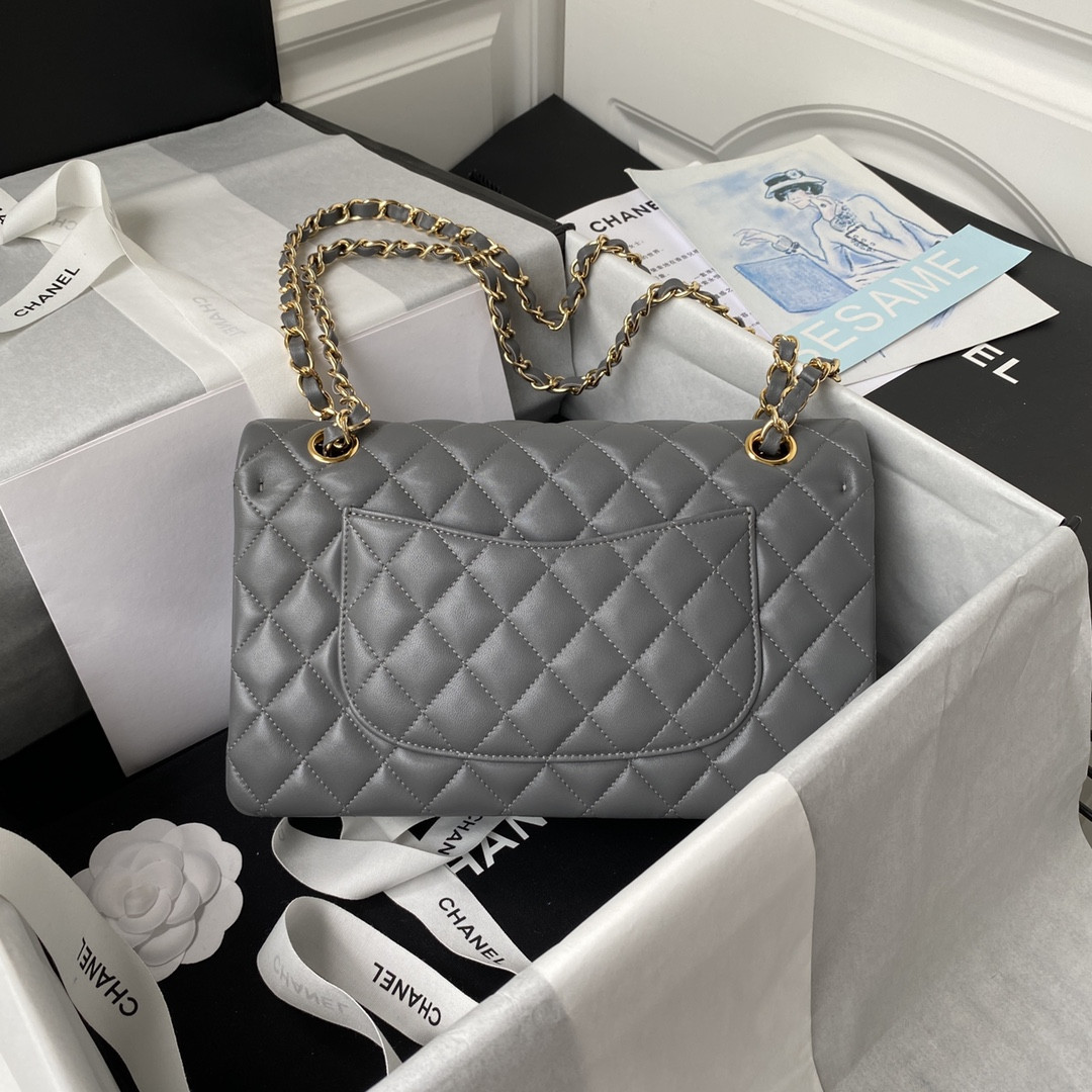 CHANEL CLASSIC HANDBAG GRAINED CALFSKIN GOLD-TONE METAL GRAY 6 × 9.9 × 2.5 in - Image 3