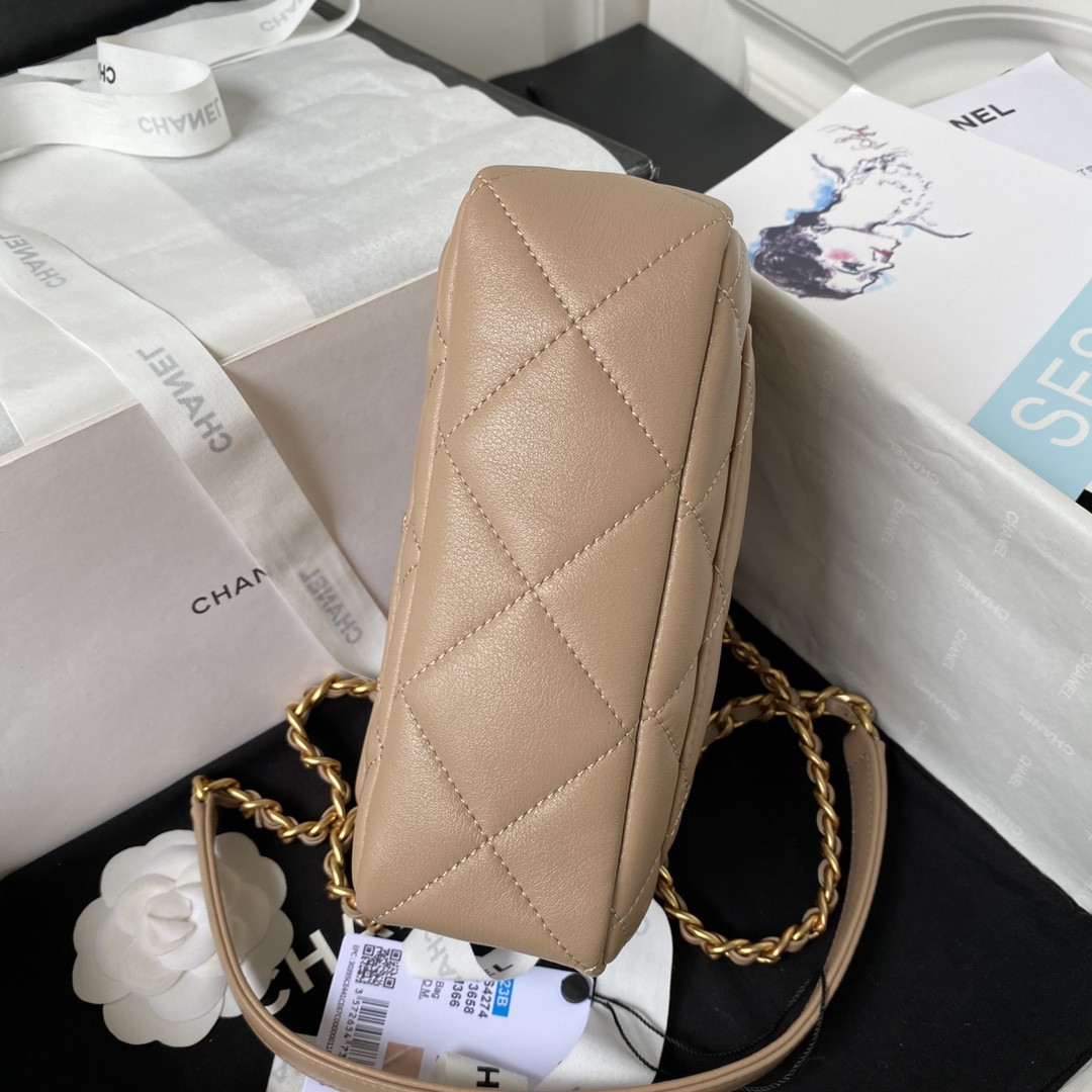 CHANEL MINI FLAP BAG Khaki 5.3 × 6.6 × 3.1 in - Image 7