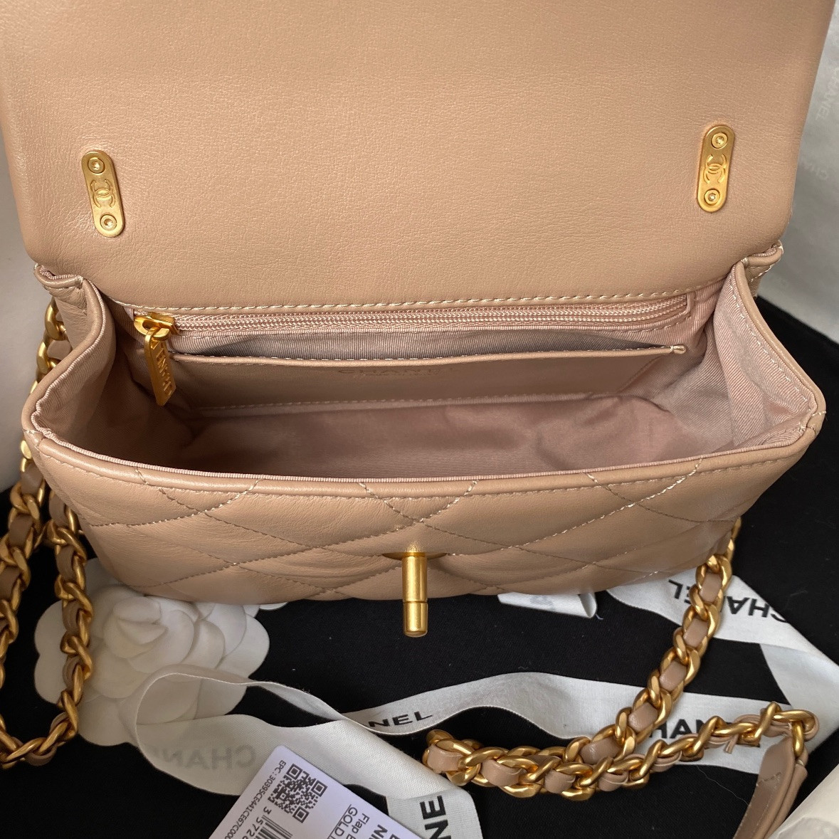 CHANEL MINI FLAP BAG Khaki 5.3 × 6.6 × 3.1 in - Image 8