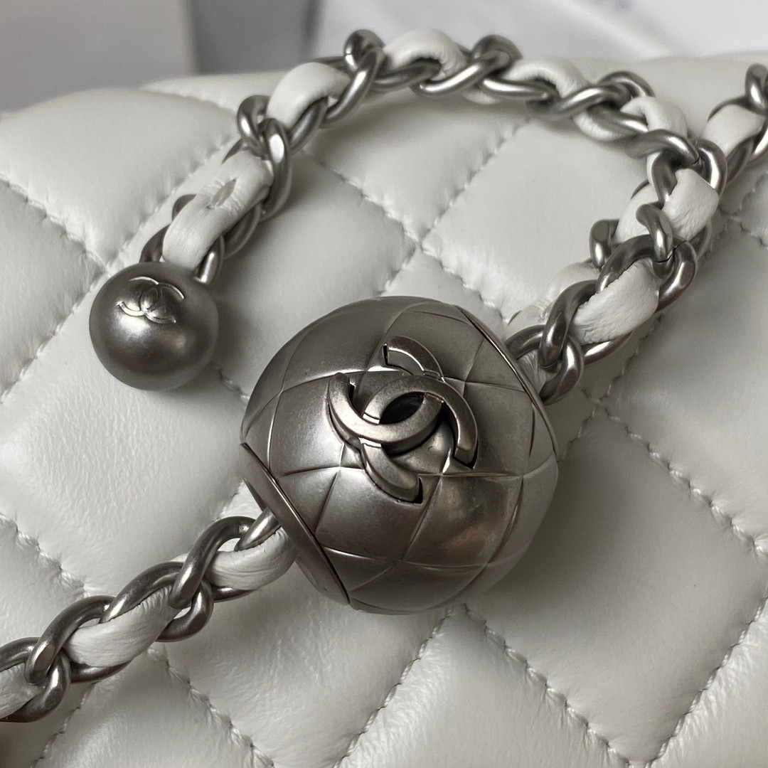 CHANEL MINI FLAP BAG SHINY CALFSKIN SILVER-Tone METAL WHITE 5.3 × 6.6 × 3.1 in - Image 5