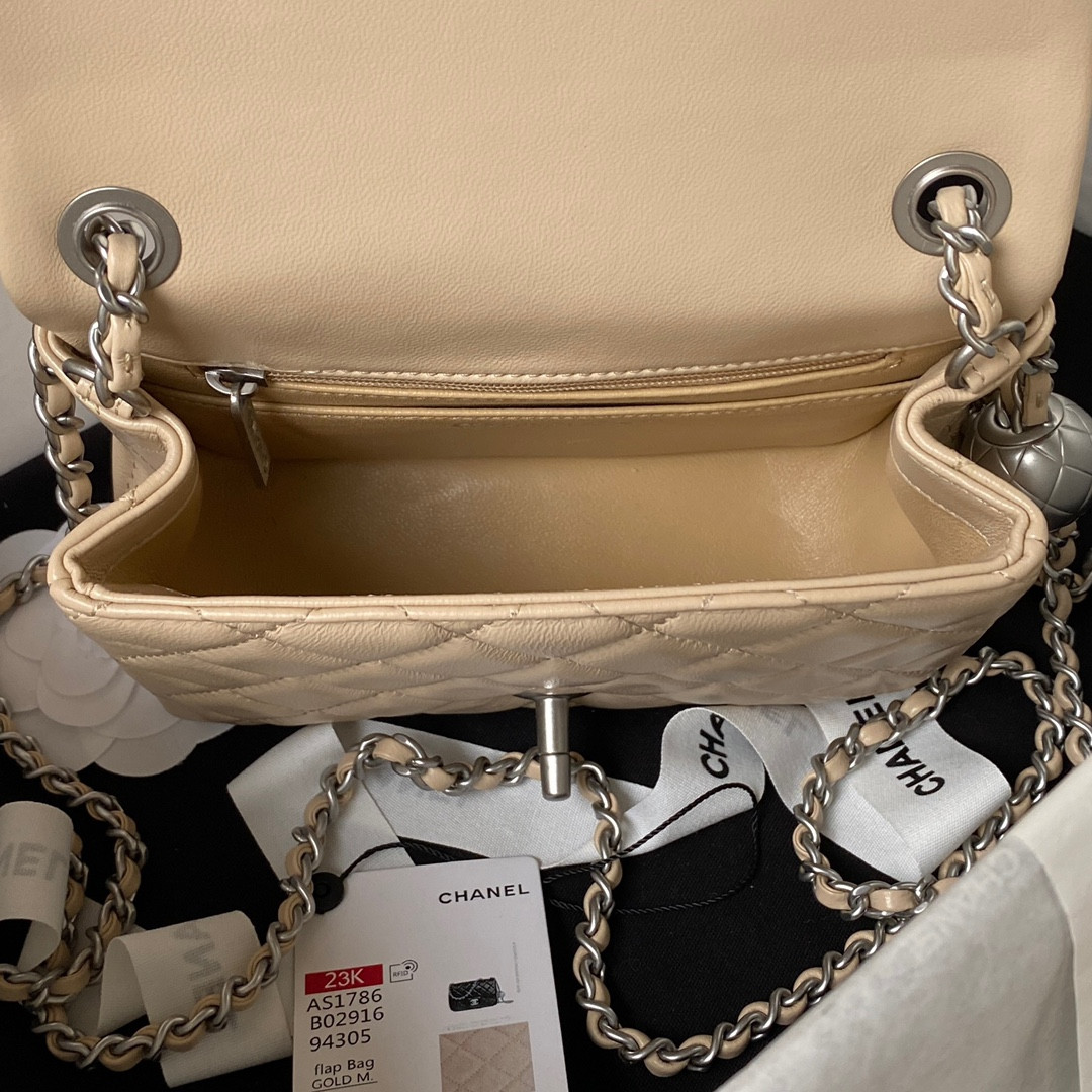 CHANEL MINI FLAP BAG SHINY CALFSKIN SILVER-Tone METAL COFFEE 5.3 × 6.6 × 3.1 in - Image 8