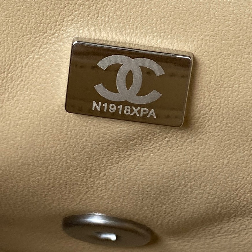 CHANEL MINI FLAP BAG SHINY CALFSKIN SILVER-Tone METAL COFFEE 5.3 × 6.6 × 3.1 in - Image 10
