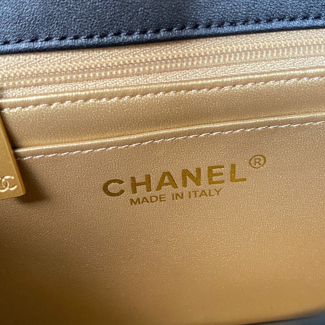 CHANEL MINI FLAP BAG SHINY CALFSKIN Gold-Tone METAL BLack 5.3 × 6.6 × 3.1 in - Image 7