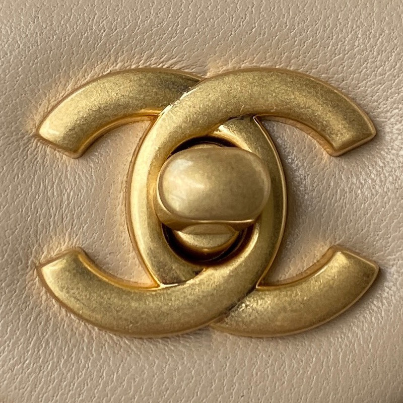 CHANEL MINI FLAP BAG SHINY CALFSKIN Gold-Tone METAL Beige 5.3 × 6.6 × 3.1 in - Image 4