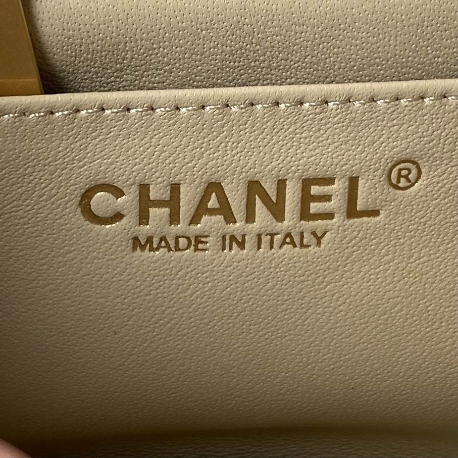CHANEL MINI FLAP BAG SHINY CALFSKIN Gold-Tone METAL Beige 5.3 × 6.6 × 3.1 in - Image 8