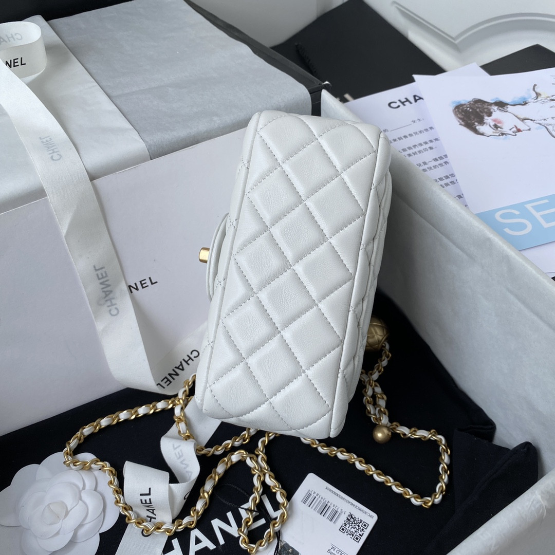 CHANEL MINI FLAP BAG SHINY CALFSKIN Gold-Tone METAL WHITE 5.3 × 6.6 × 3.1 in - Image 6