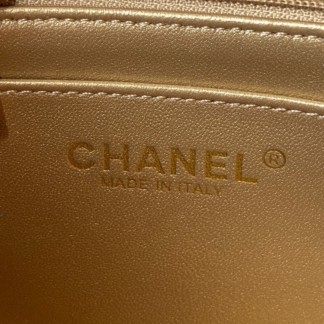 CHANEL MINI FLAP BAG SHINY CALFSKIN Gold-Tone METAL PINK 5.3 × 6.6 × 3.1 in - Image 9