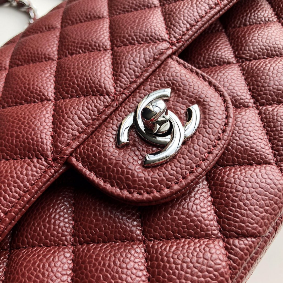 CHANEL CLASSIC HANDBAG GRAINED CALFSKIN SILVER-TONE METAL red 6 × 9.9 × 2.5 in - Image 6