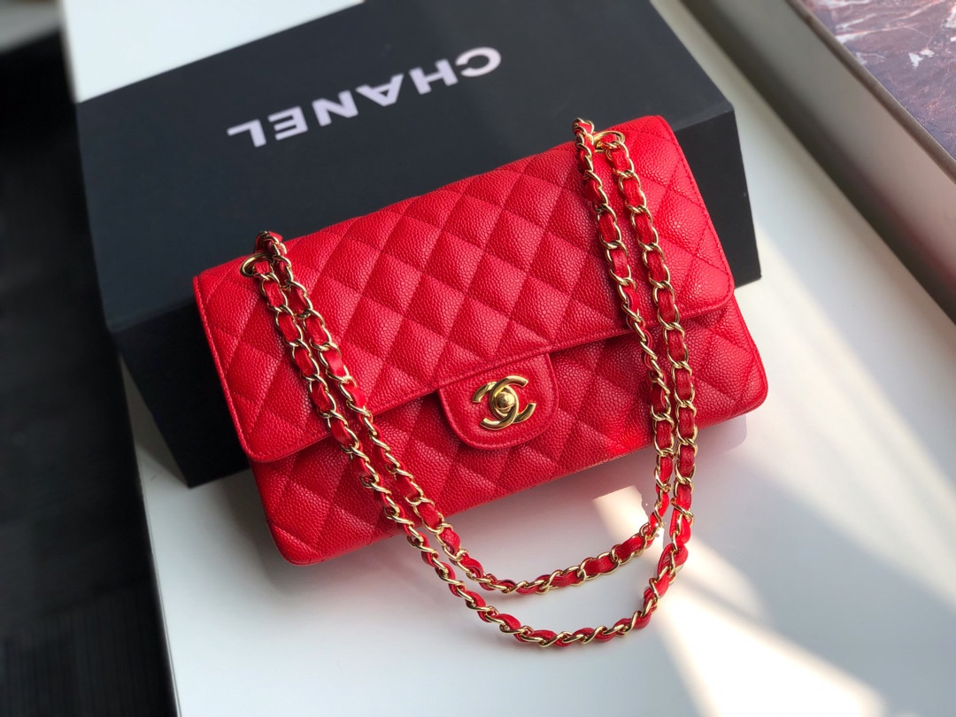CHANEL CLASSIC HANDBAG GRAINED CALFSKIN gold-TONE METAL SHINY red 6 × 9.9 × 2.5 in - Image 4