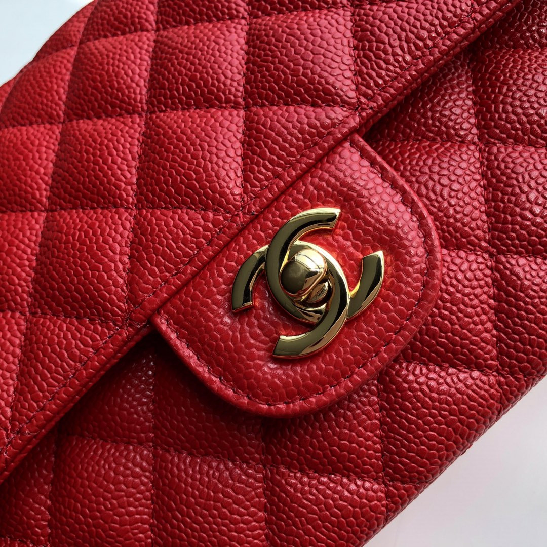 CHANEL CLASSIC HANDBAG GRAINED CALFSKIN gold-TONE METAL SHINY red 6 × 9.9 × 2.5 in - Image 6
