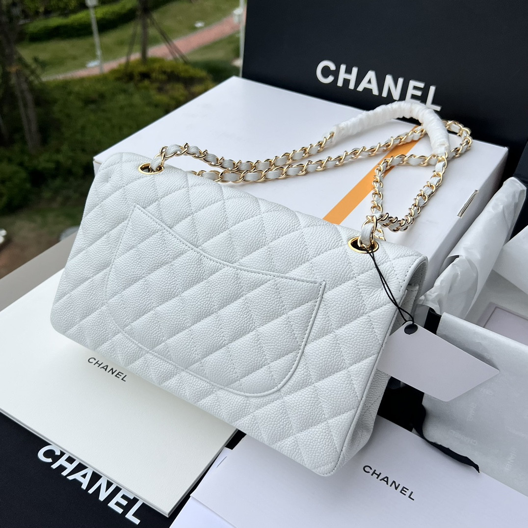CHANEL CLASSIC HANDBAG GRAINED CALFSKIN GOLD-TONE METAL WHITE 6 × 9.9 × 2.5 in - Image 3