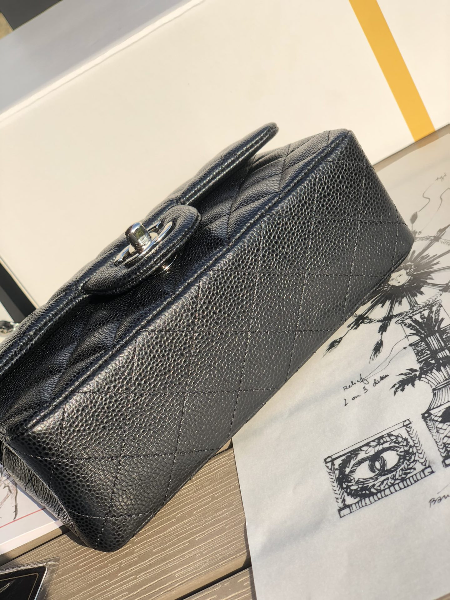 CHANEL MINI FLAP BAG BLACK 4.7 × 7.8 × 2.3 in - Image 6