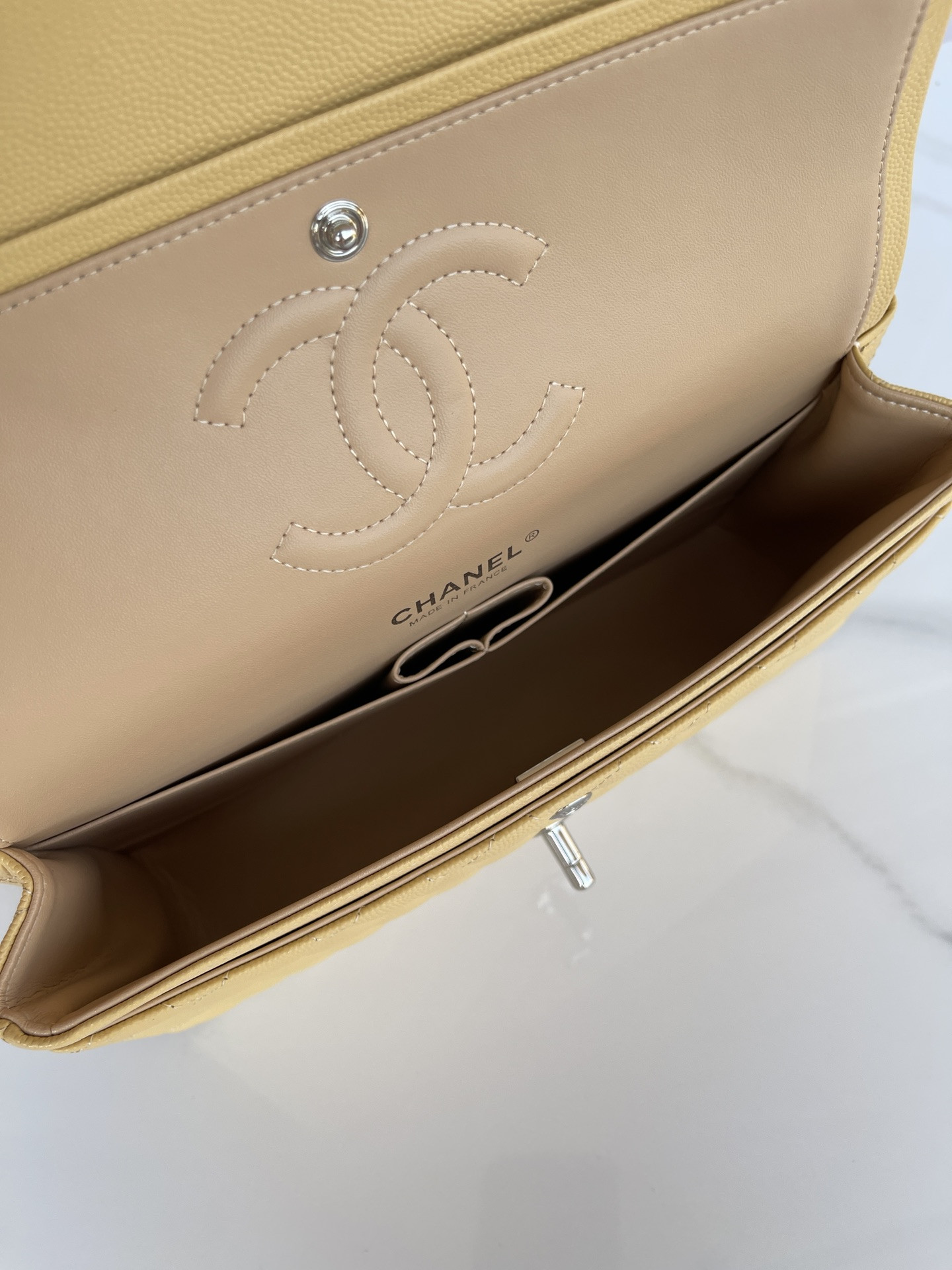CHANEL CLASSIC HANDBAG GRAINED CALFSKIN SILVER-TONE METAL YELLOW 6 × 9.9 × 2.5 in - Image 9