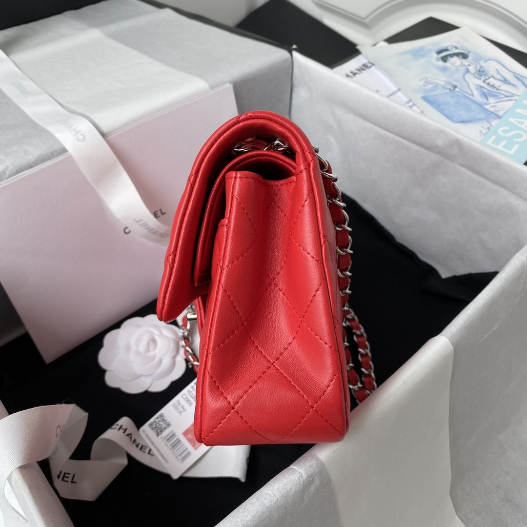 CHANEL SMALL CLASSIC HANDBAG LAMBSKIN SILVER-TONE METAL Red 5.7 × 9 × 2.3 IN - Image 6