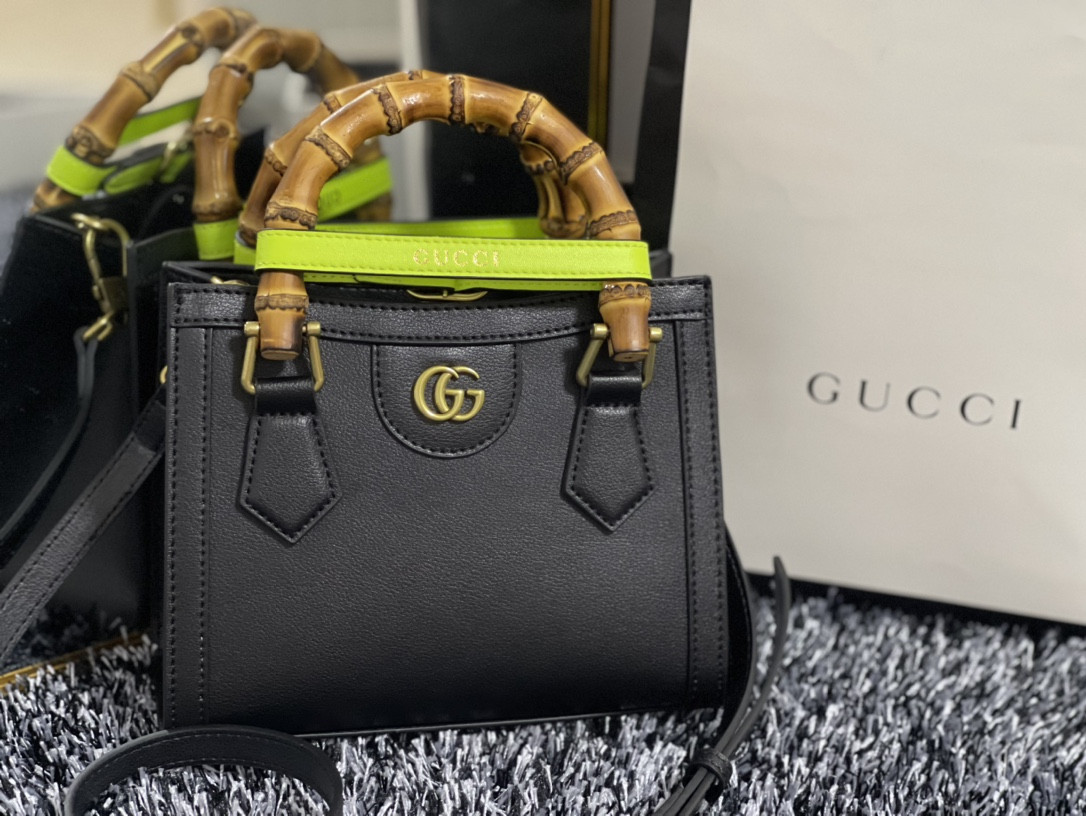 GUCCI DIANA MINI TOTE BAG Black 20W x 16H x 10D CM - Image 2