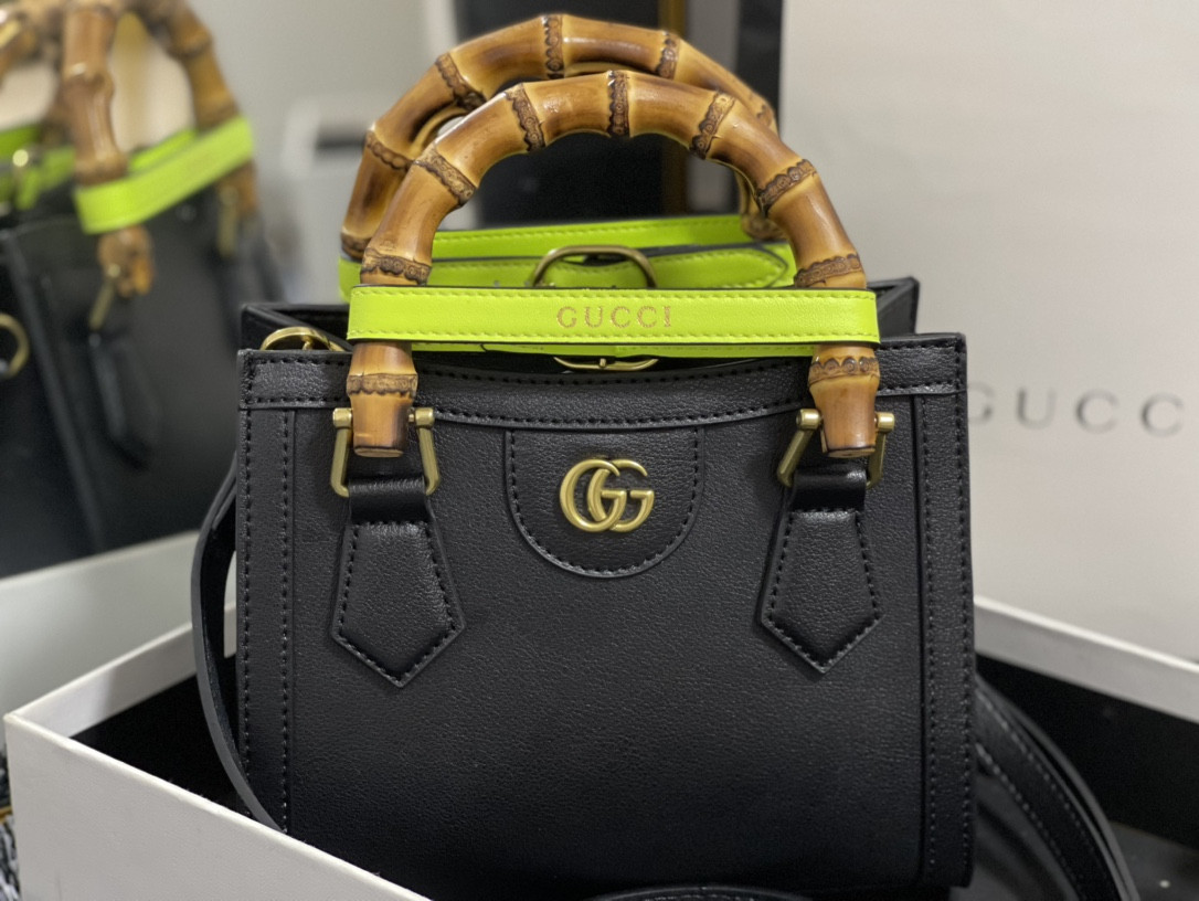 GUCCI DIANA MINI TOTE BAG Black 20W x 16H x 10D CM - Image 6