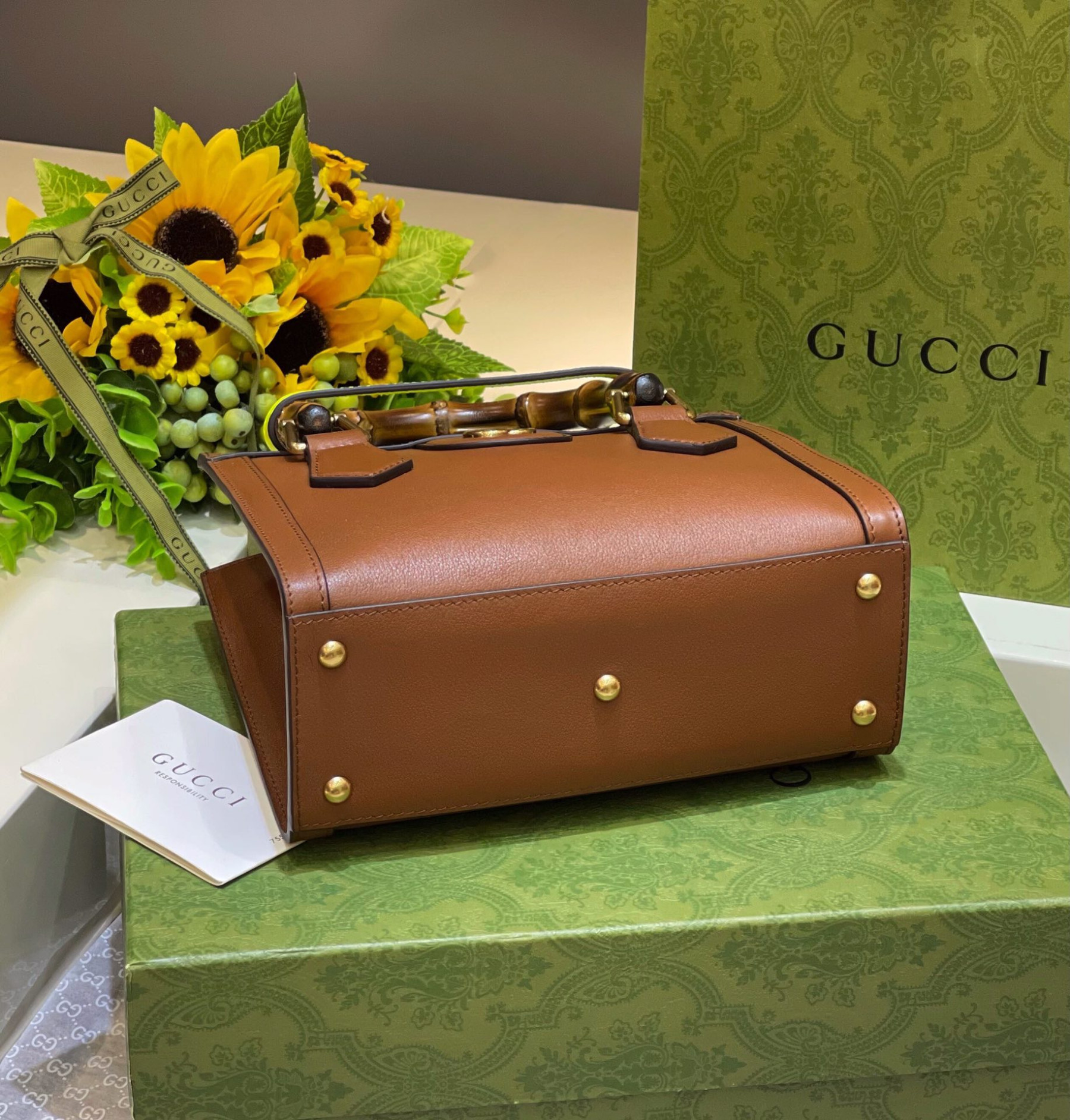 GUCCI DIANA MINI TOTE BAG Brown 20W x 16H x 10D CM - Image 8
