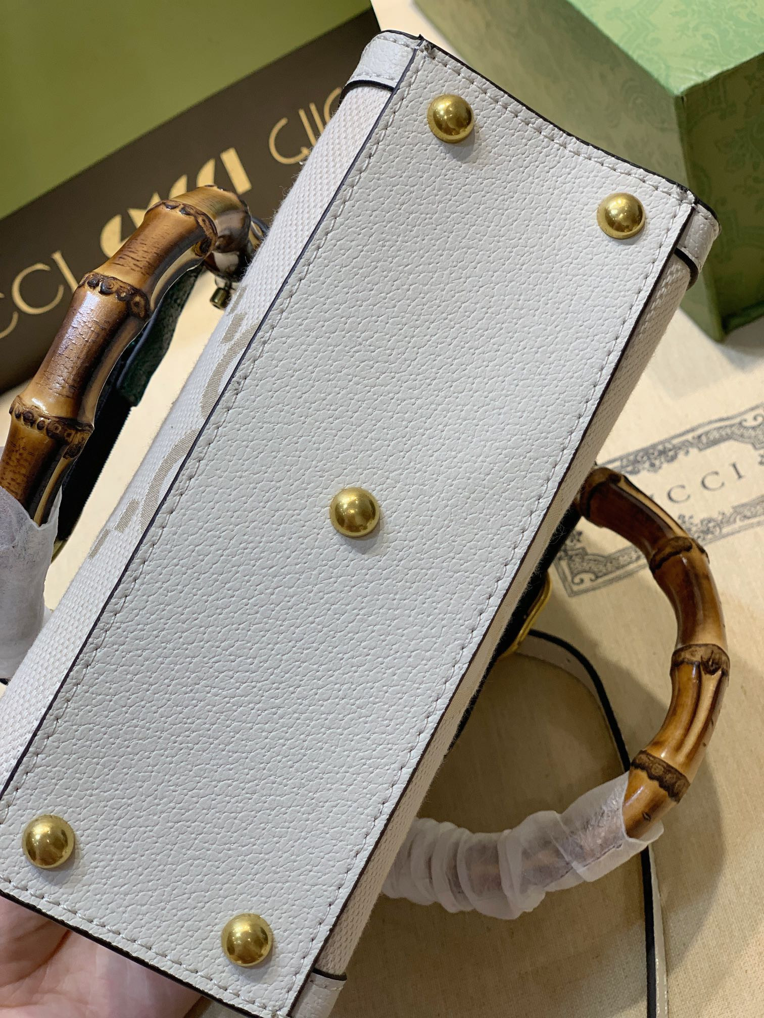 GUCCI DIANA MINI TOTE BAG 20W x 16H x 10D CM - Image 6