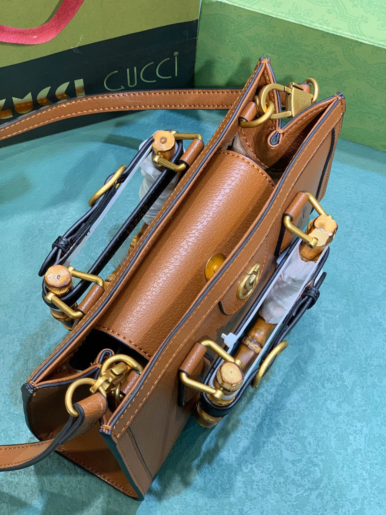 GUCCI DIANA SMALL SHOULDER BAG Brown 735153 (27*15.5*11cm) - Image 7