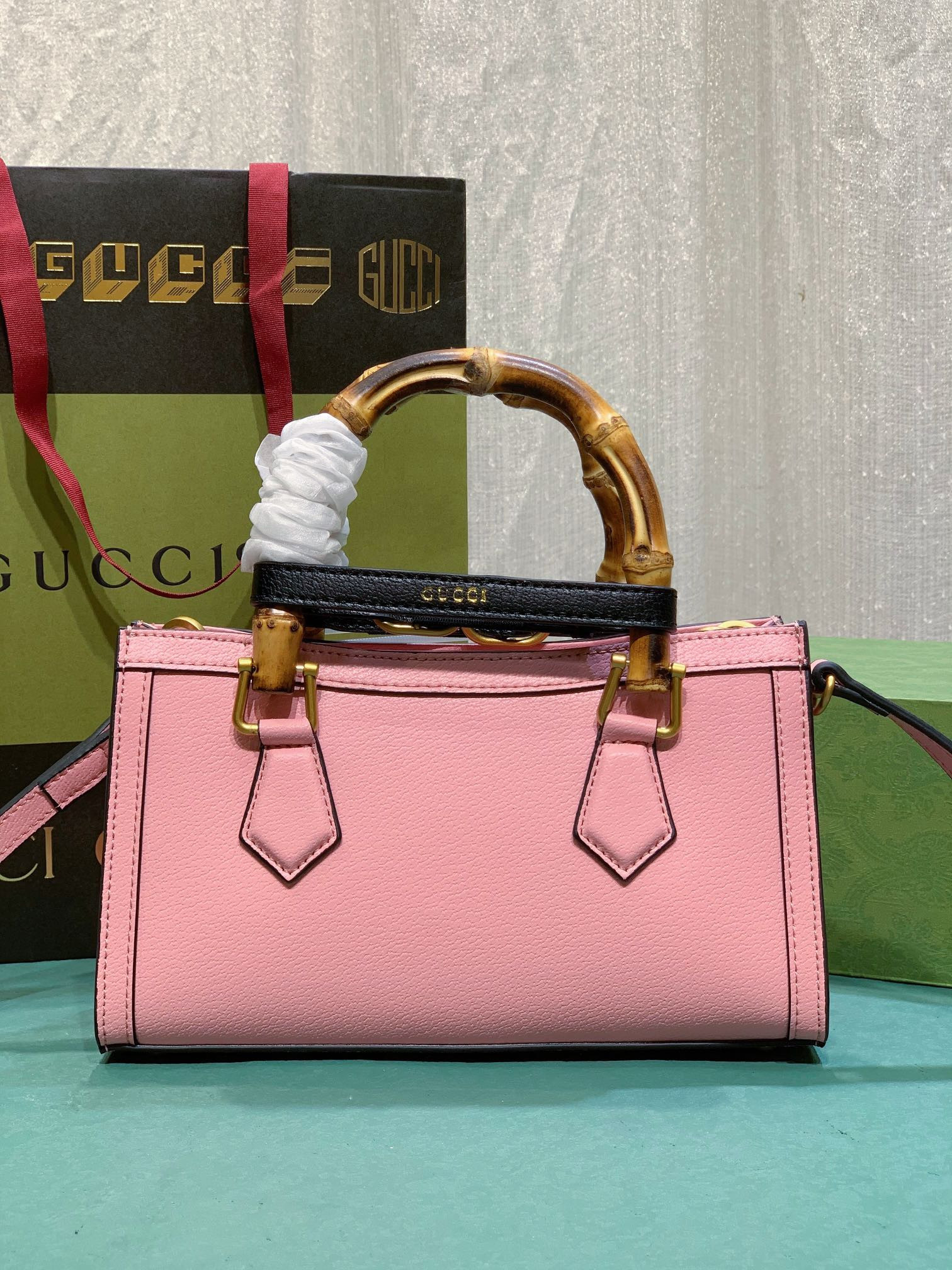 GUCCI DIANA SMALL SHOULDER BAG Pink 735153 (27*15.5*11cm) - Image 2