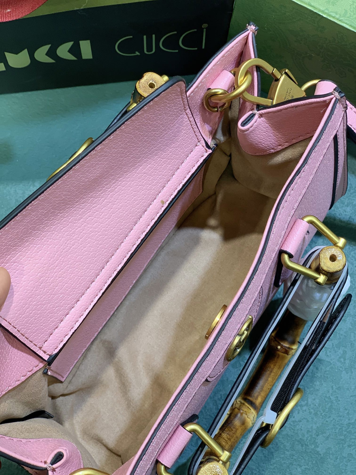 GUCCI DIANA SMALL SHOULDER BAG Pink 735153 (27*15.5*11cm) - Image 7