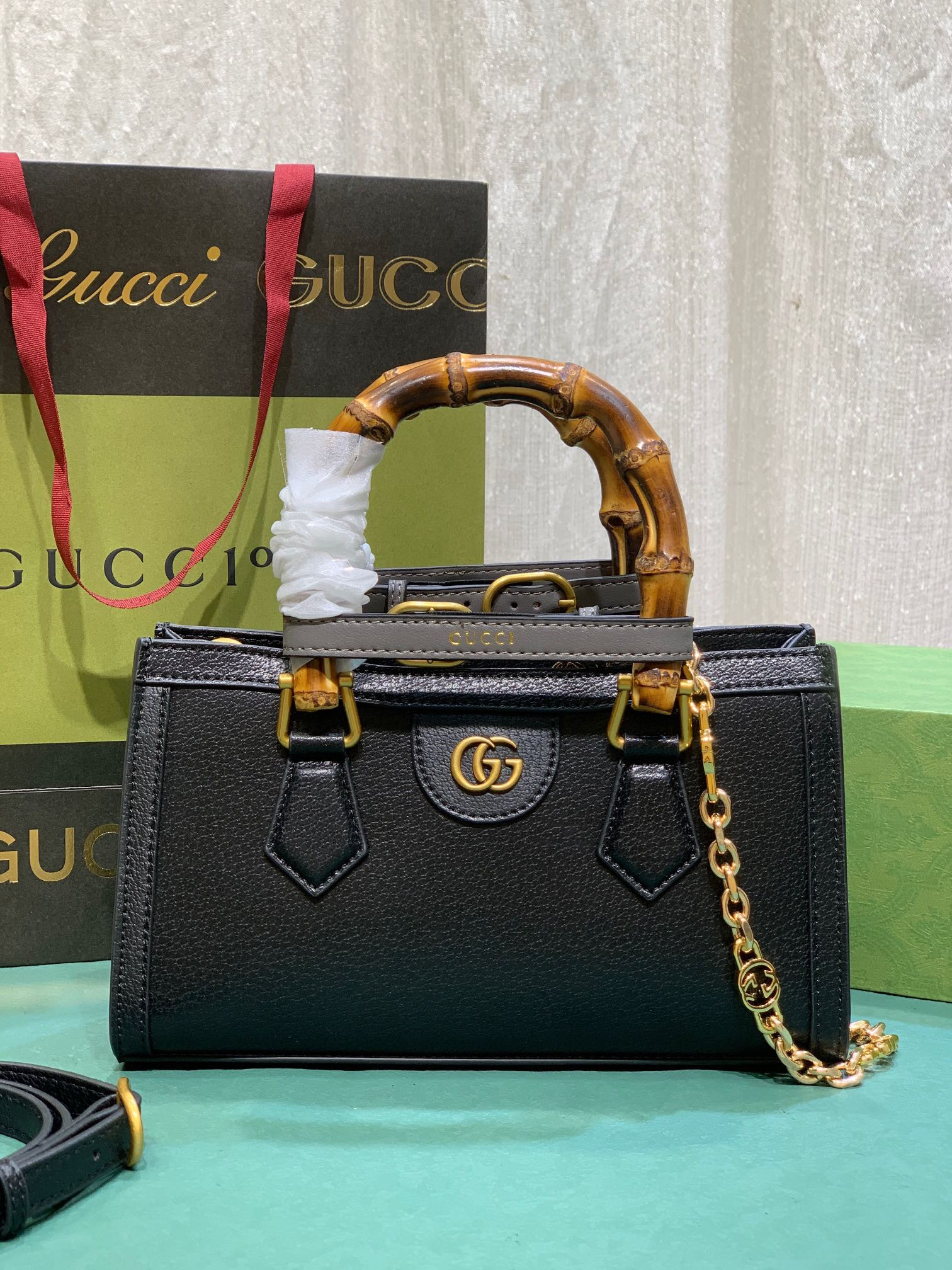 GUCCI DIANA SMALL SHOULDER BAG Black 735153 (27*15.5*11cm) - Image 2