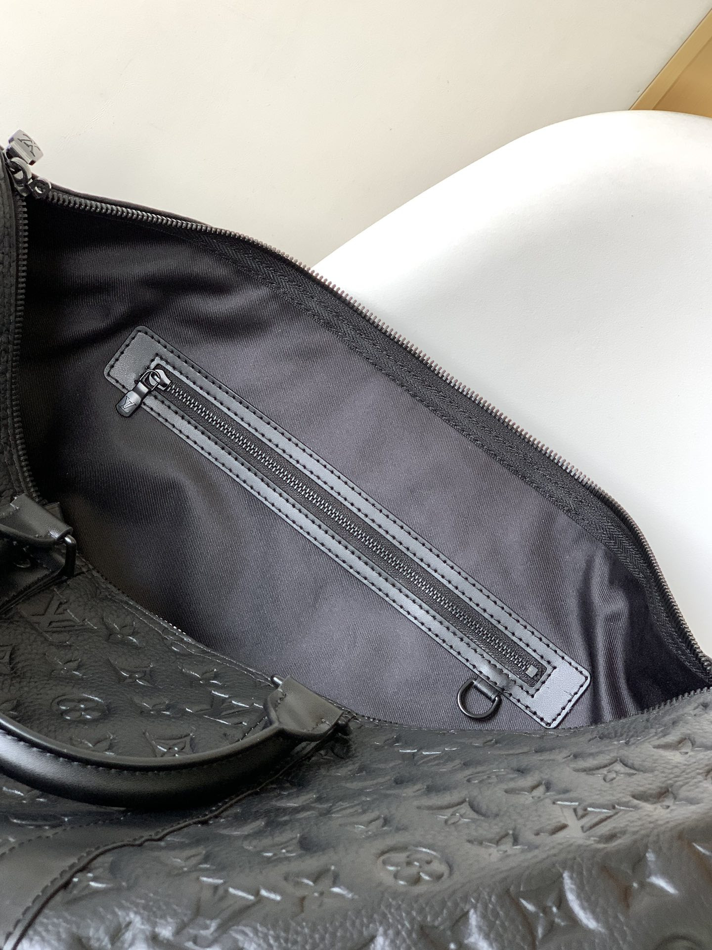 Louis Vuitton Keepall Bandoulière 50 M59025 - Image 10