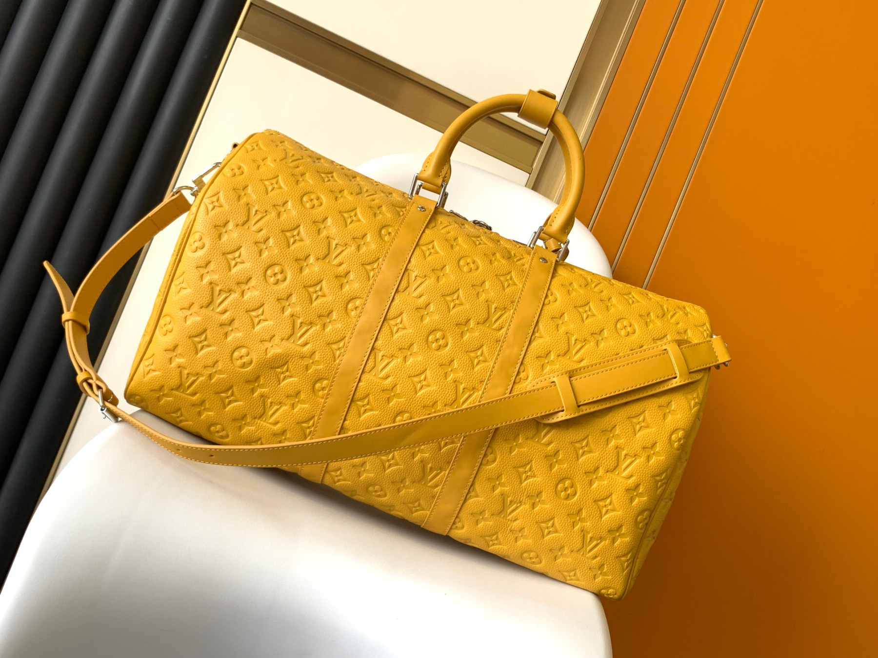 Louis Vuitton Keepall Bandoulière 50 M23748 - Image 4