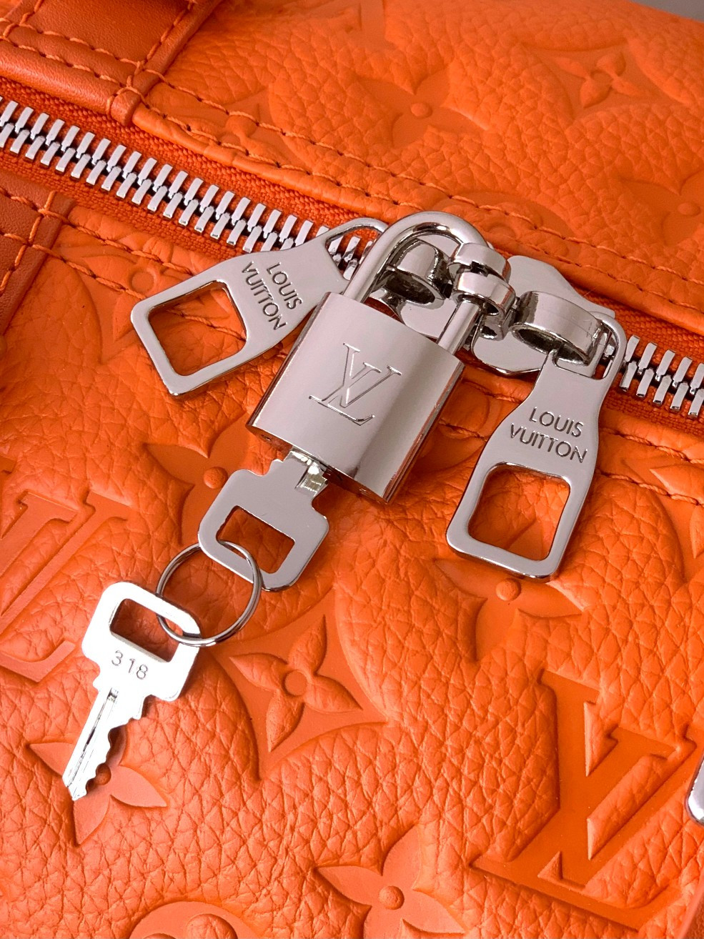 Louis Vuitton Keepall Bandoulière 50 M23749 - Image 8