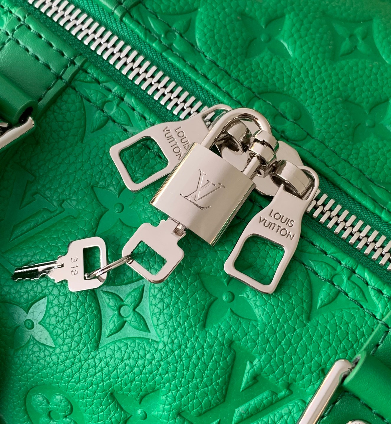 Louis Vuitton Keepall Bandoulière 50 M23751 - Image 8