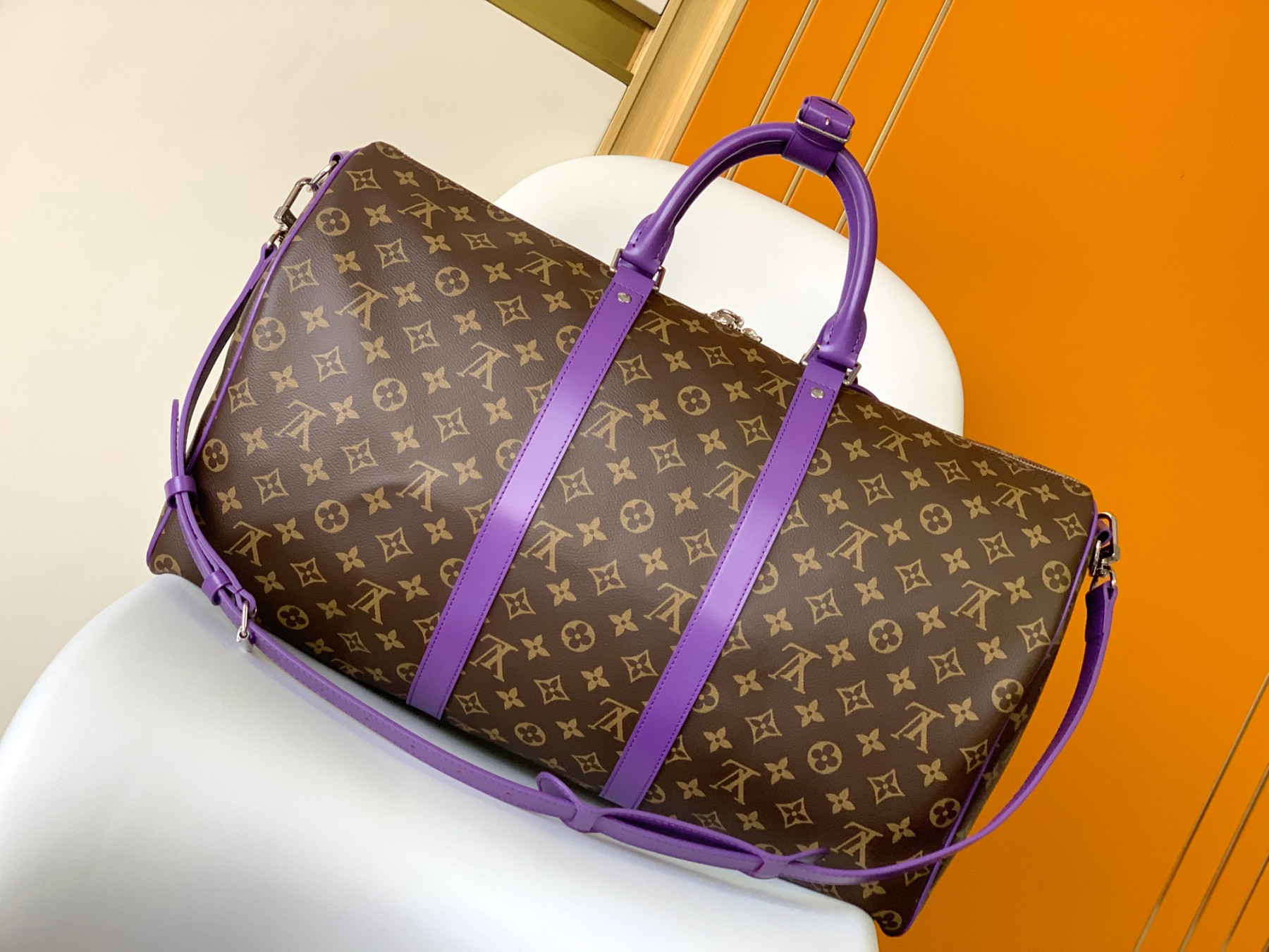 Louis Vuitton Keepall Bandoulière 50 M46775 - Image 4