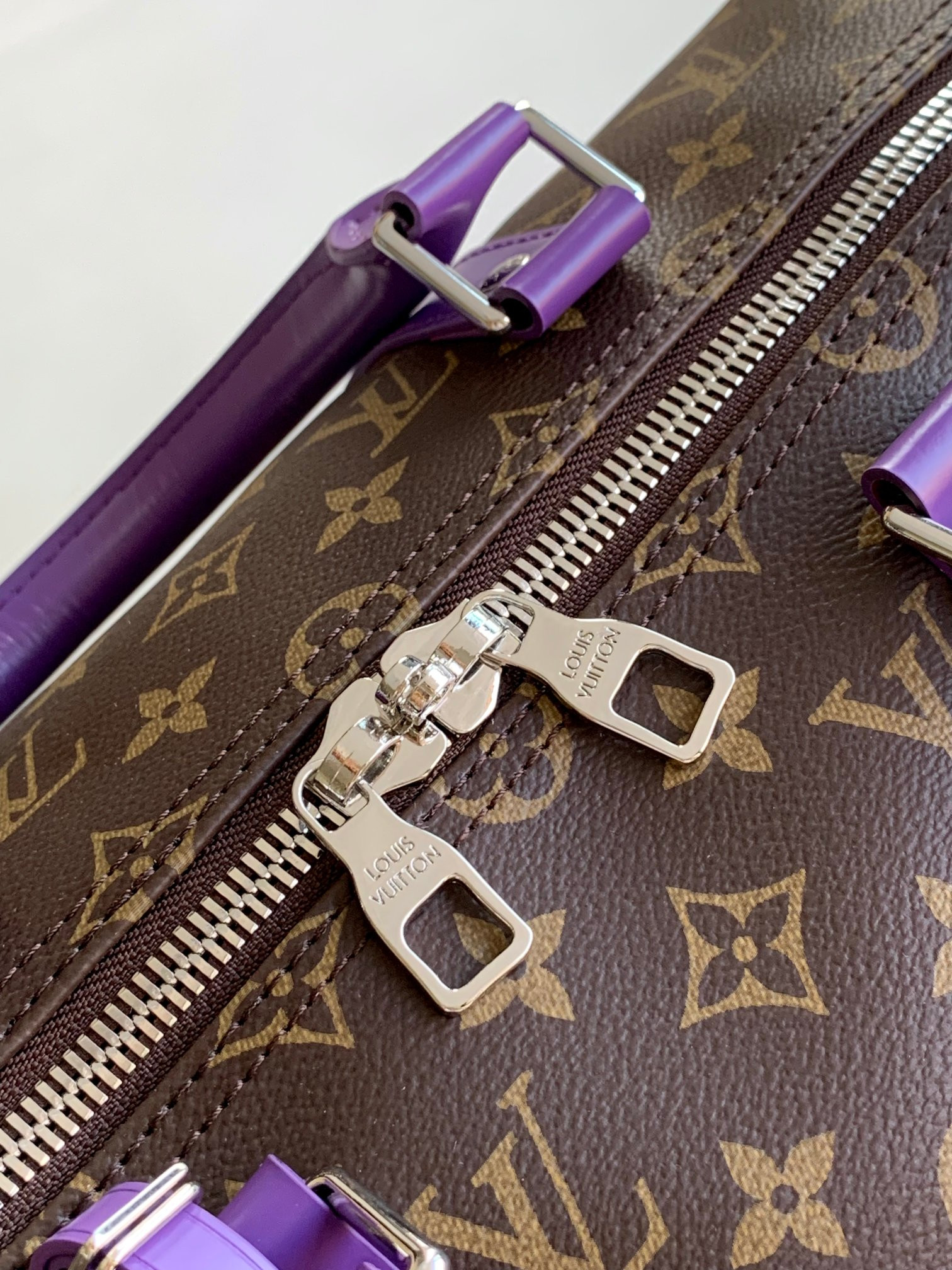 Louis Vuitton Keepall Bandoulière 50 M46775 - Image 8
