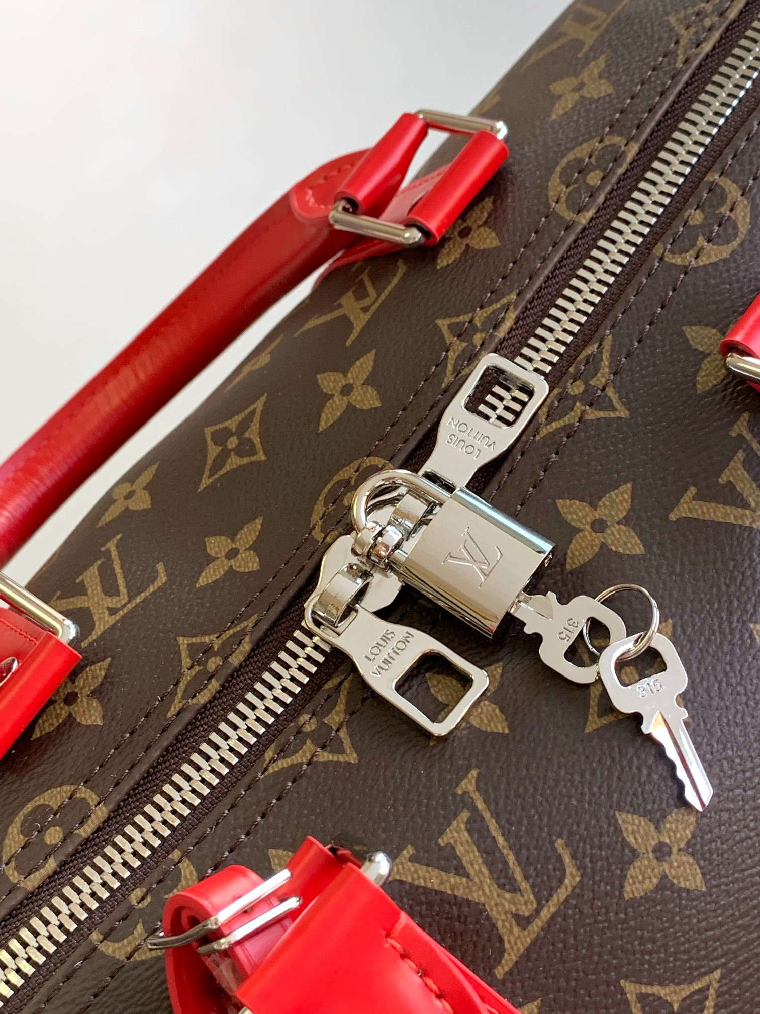 Louis Vuitton Keepall Bandoulière 50 M46769 - Image 8