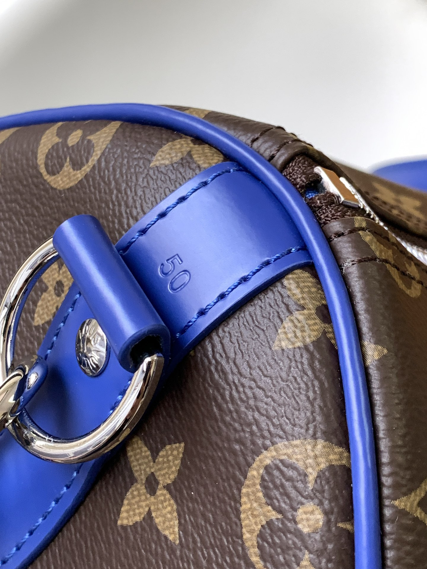 Louis Vuitton Keepall Bandoulière 50 M46772 - Image 8