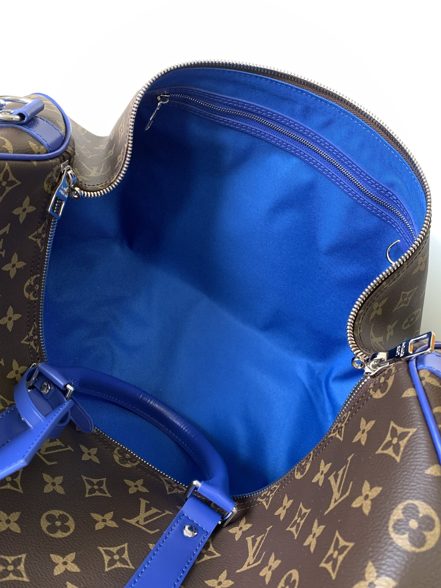 Louis Vuitton Keepall Bandoulière 50 M46772 - Image 10