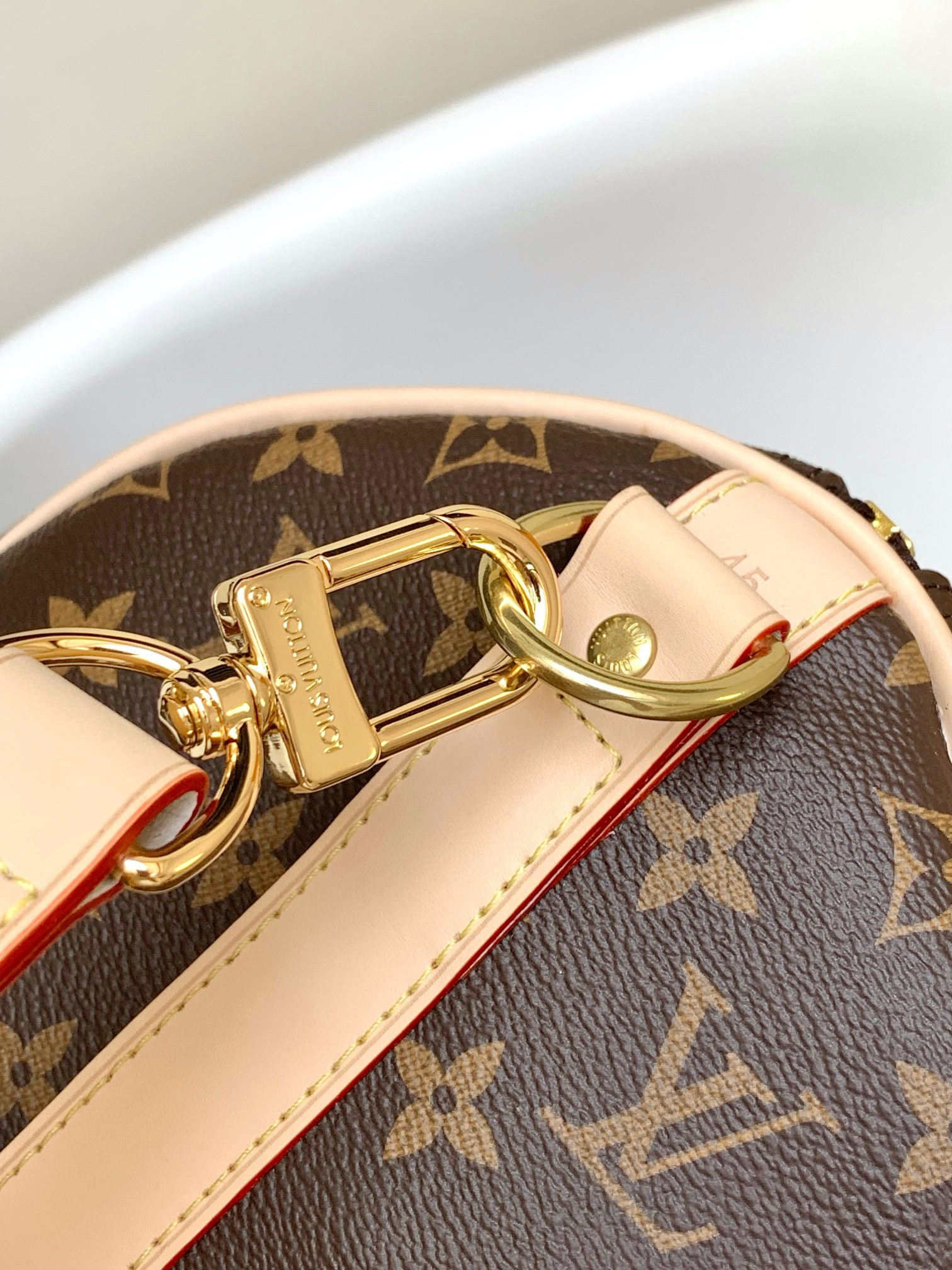 Louis Vuitton Keepall Bandoulière 45 M41418 - Image 8