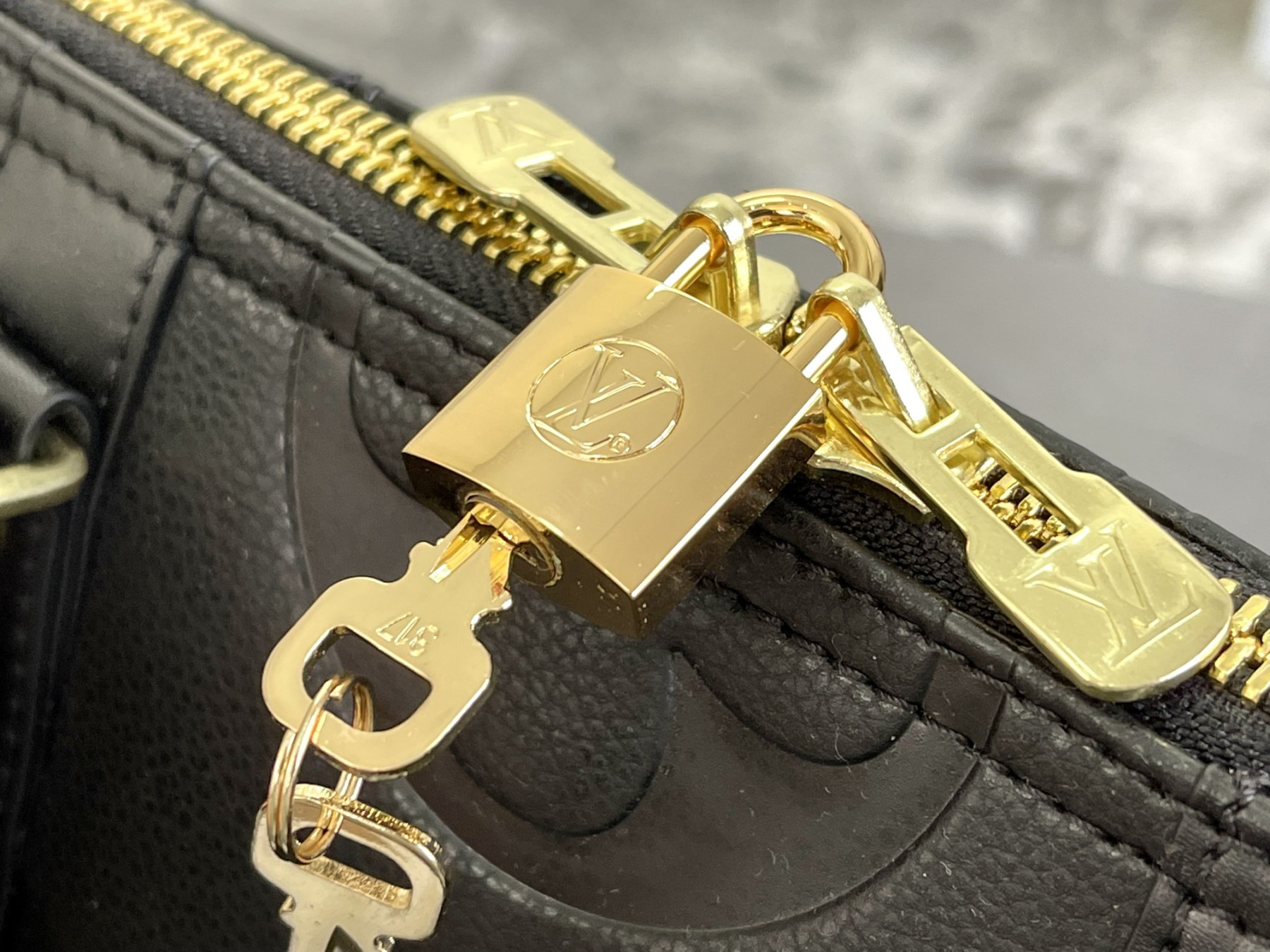 Louis Vuitton Keepall Bandoulière 45 M45532 - Image 7