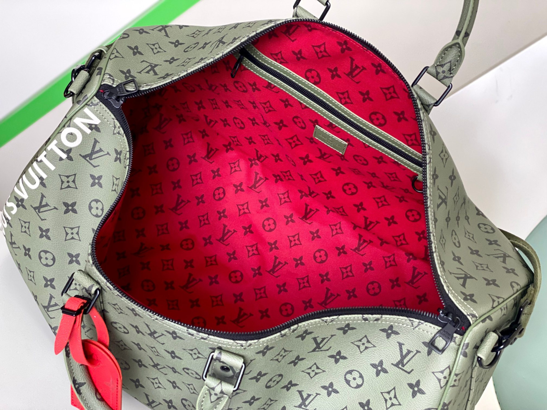 Louis Vuitton Keepall Bandoulière 55 M23963 - Image 9