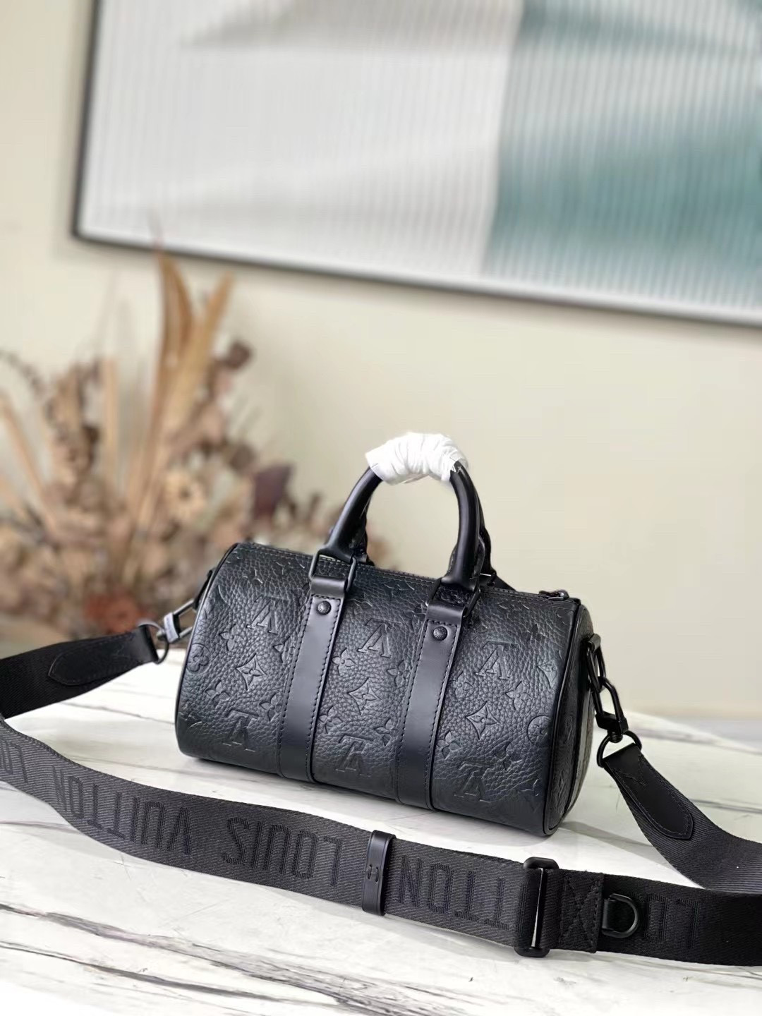 Louis Vuitton Keepall Bandoulière 25 M20900 9.8 x 5.9 x 4.3 inches - Image 4