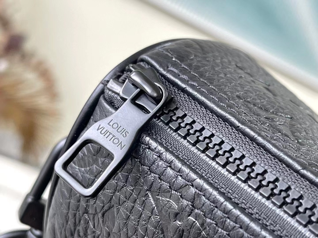 Louis Vuitton Keepall Bandoulière 25 M20900 9.8 x 5.9 x 4.3 inches - Image 8