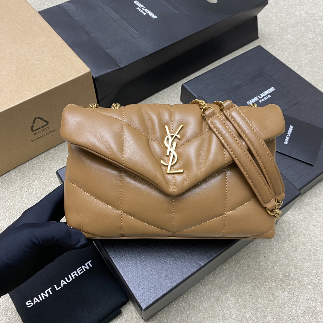 YSL PUFFER IN LEATHER BROWN 23 X 15.5 X 5.8 CM